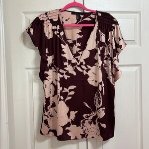 White House Black Market Multicolor Floral V-Neck silky Blouse